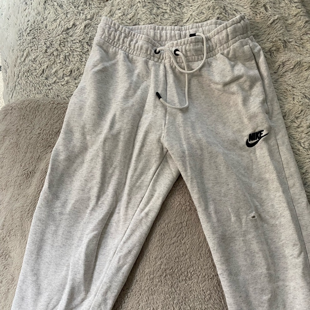 Nike Sweatpants